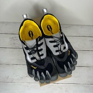 Vibram Fivefingers Bikila LS 42